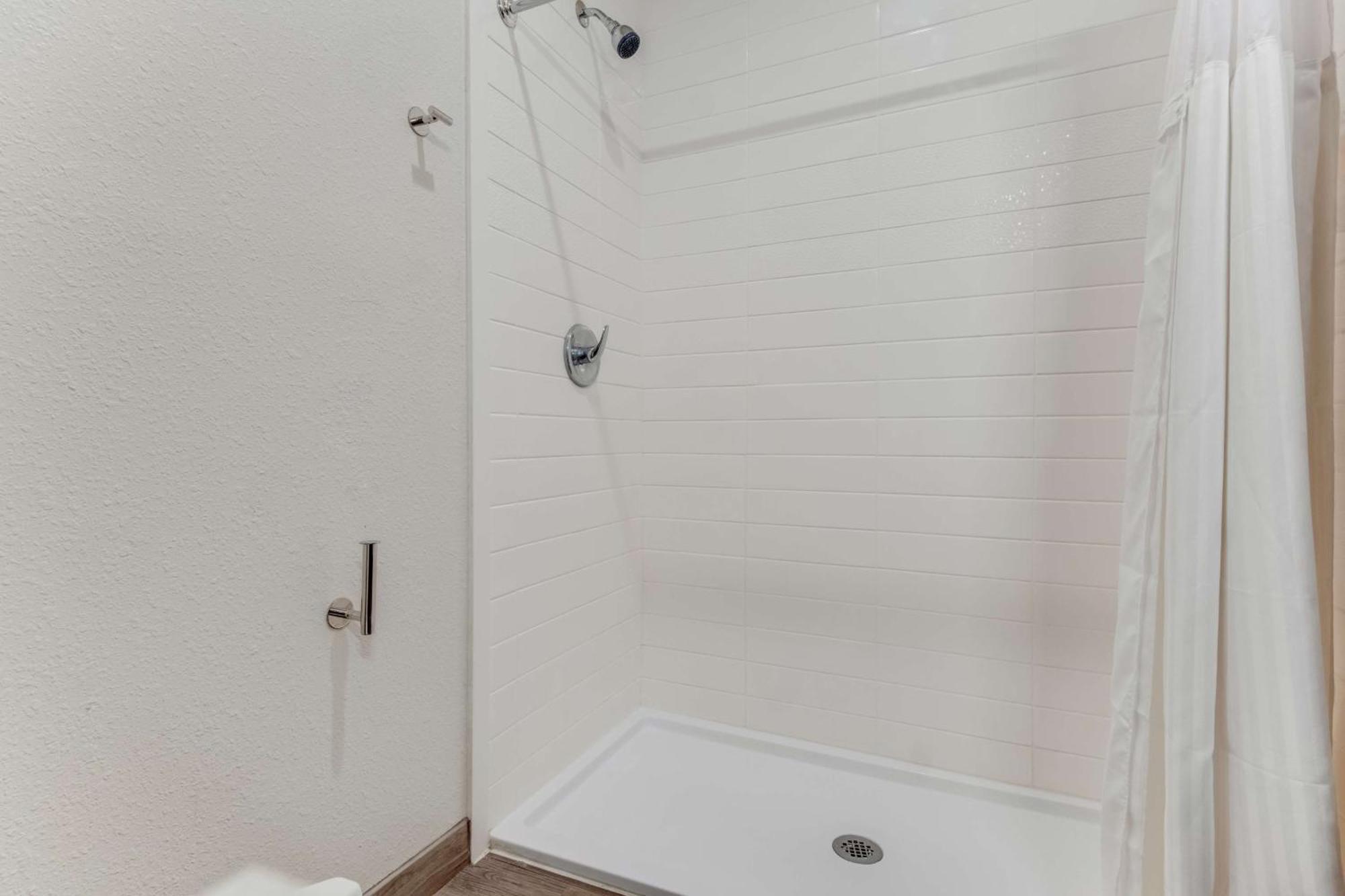 Americas Best Value Inn San Antonio Downtown Riverwalk ภายนอก รูปภาพ